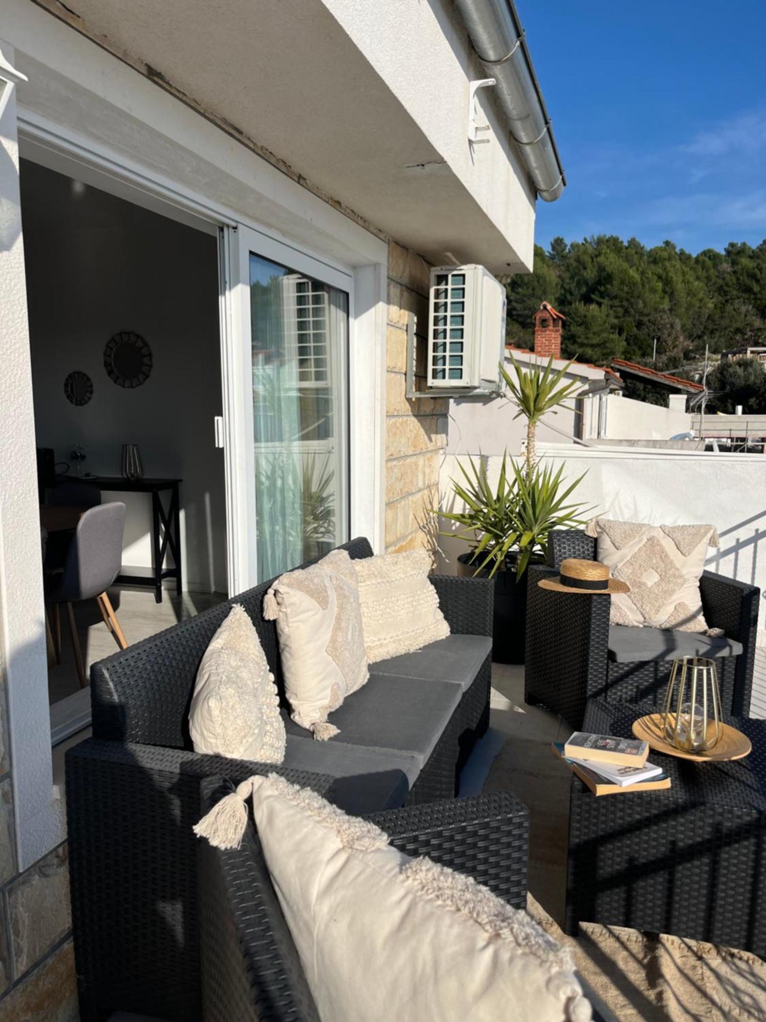 Tino Apartma Hvar Town