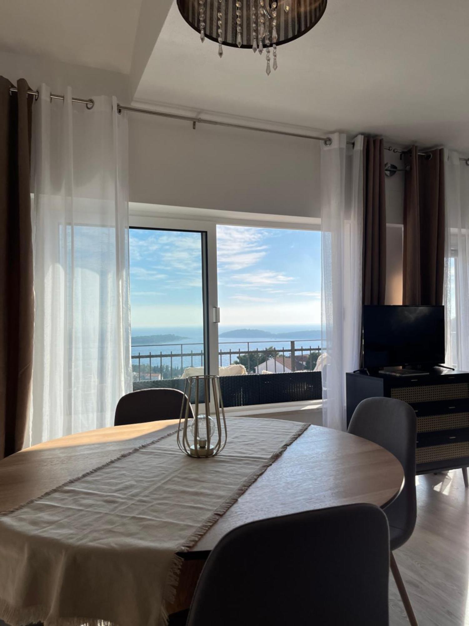 Apartma Tino *