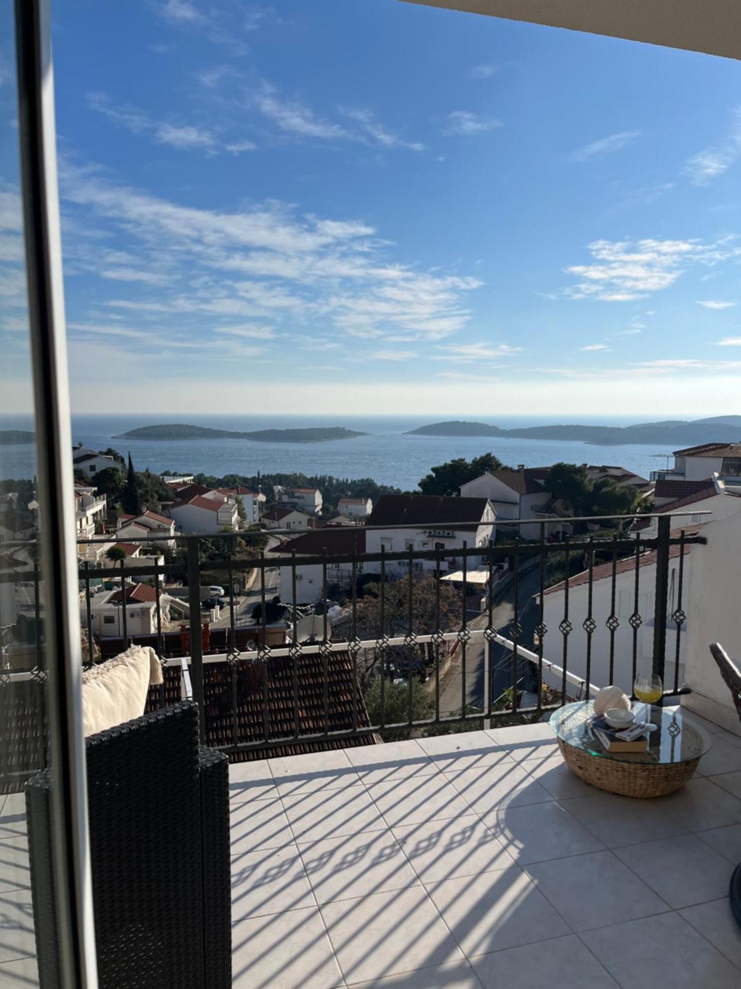 Tino Apartma Hvar Town