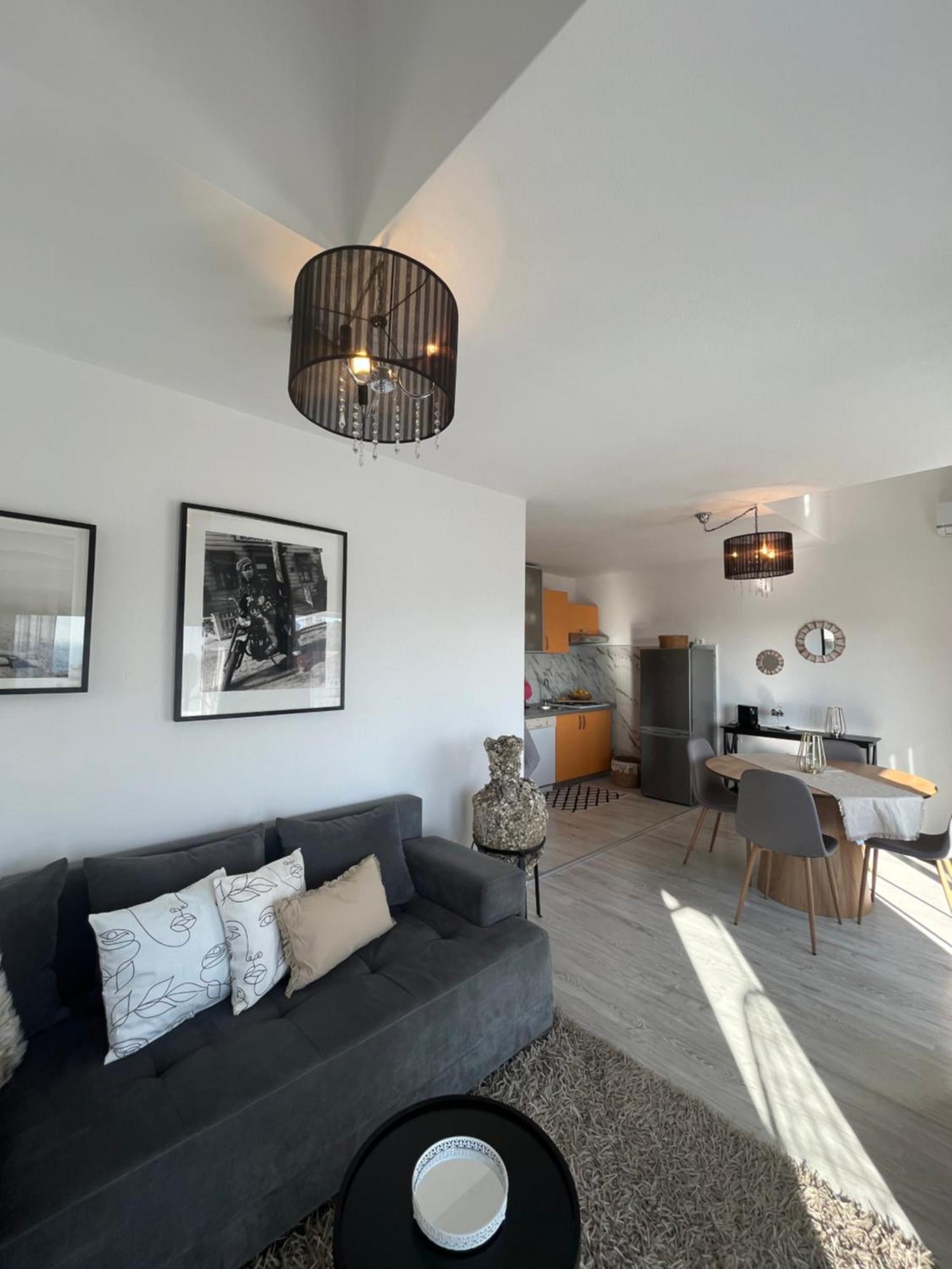 Apartma Tino Hvar Town